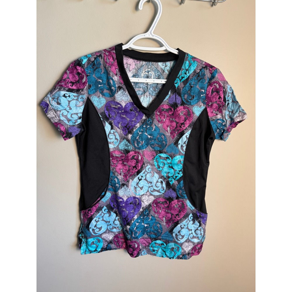 Health Pro Women Multicolor Heart Scrub Top S Medical Nurse Uniform V-Neck Print